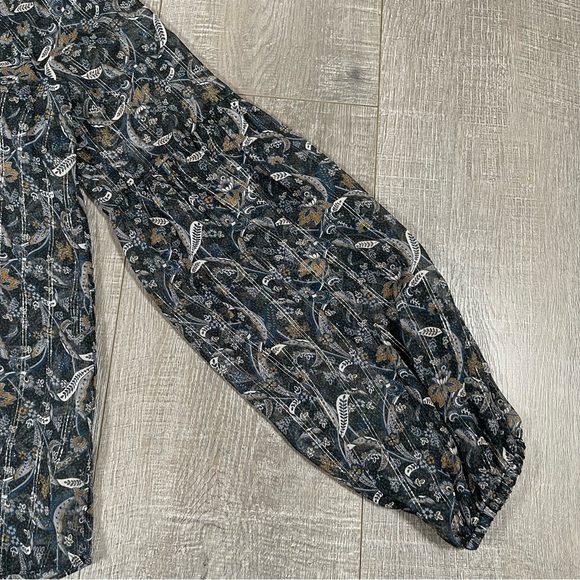 VERONICA BEARD Sheer Top Size 2 - Picture 3 of 5